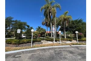 417 Vista Isles Dr APT 2321, Plantation, FL 33325, Sold 08/05/24