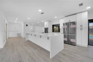 17020 SW 274th St, Homestead, FL 33031, Sold 02/27/25