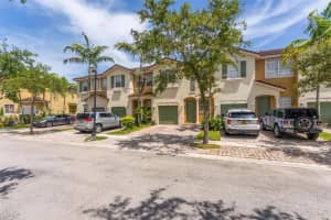 2156 NE 3rd Ct #2156, Homestead, FL 33033, Sold 09/23/24