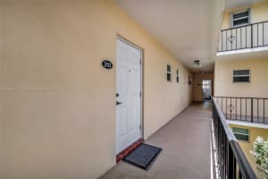 16 Colonial Club Dr APT 203, Boynton Beach, FL 33435, Sold 08/20/24