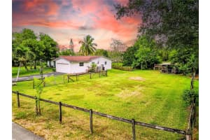 2670 SW 122nd Terrace, Davie, FL 33330, Sold 12/11/24