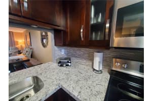 10130 Sunrise Lakes Blvd APT 107, Sunrise, FL 33322, Sold 09/23/24