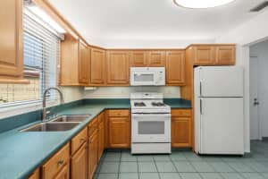 11004 SW 152nd Terrace, Miami, FL 33157, Sold 11/15/24