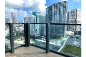 88 SW 7th St Apt 2709, Miami, FL 33130, Sold 11/27/24