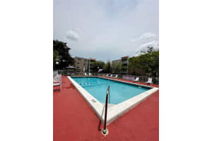 8501 NW 8th St APT 106, Miami, FL 33126, Sold 08/23/24