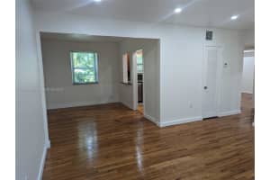 5625 SW 80th St #113b, Miami, FL 33143, Sold 08/07/24