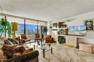20225 NE 34th Ct APT 2111, Aventura, FL 33180, Sold 07/17/24