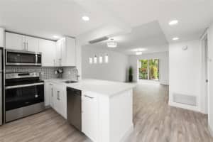 2300 Ne 1st Ln 106, Boynton Beach