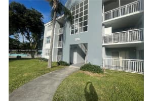 8650 SW 212th St APT 101, Cutler Bay, FL 33189, Sold 09/19/24