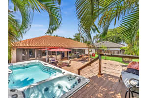 5600 Knighthurst Way, Davie, FL 33331, Sold 07/31/24