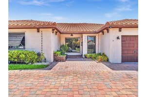 5600 Knighthurst Way, Davie, FL 33331, Sold 07/31/24