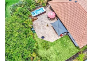 5600 Knighthurst Way, Davie, FL 33331, Sold 07/31/24