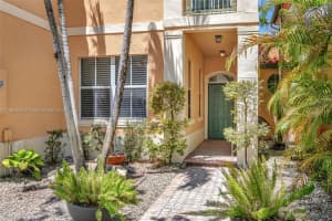 14428 NW 83rd Pl, Hialeah, FL 33016, Sold 07/03/24