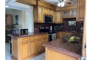 2851 Leonard Dr APT J101, Aventura, FL 33160, Sold 08/30/24