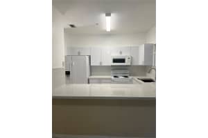 5600 NW 114th Pl APT 209, Doral, FL 33178, Sold 07/12/24