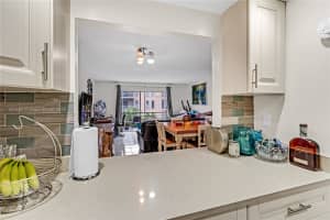 4848 NW 24th Ct APT 212, Lauderdale Lakes, FL 33313, Sold 11/26/24