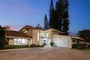 530 Ocean Blvd, Golden Beach