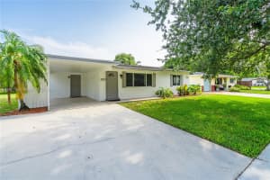 9405 SW 53rd St, Cooper City, FL 33328, Sold 06/10/24