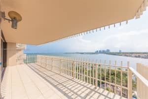 1 Grove Isle Dr A1010, Miami, FL 33133, Sold 07/09/24