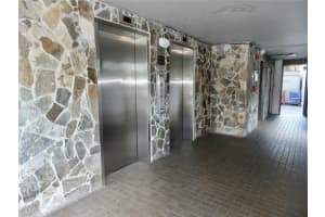 4800 Hillcrest Ln APT 510, Hollywood, FL 33021, Sold 11/14/24