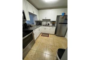 461 NW 107th Ave APT 106, Miami, FL 33172, Sold 08/14/24