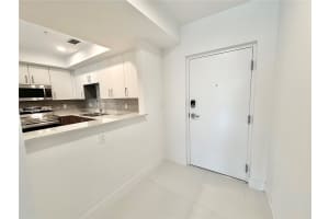 10950 NW 82nd St #305, Doral, FL 33178, Sold 10/15/24