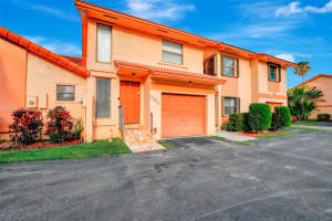 11273 SW 11th St, Pembroke Pines, FL 33025, Sold 09/19/24