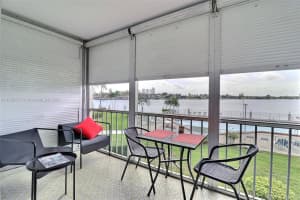 3010 Marcos Dr APT R209, Aventura, FL 33160, Sold 05/01/25