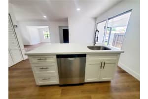 621 NW 59th Ave, Miami, FL 33126, Sold 10/29/24
