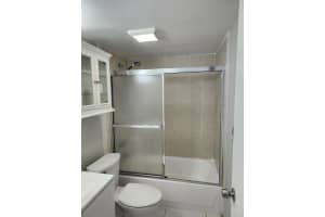 17530 NW 68th Ave APT C4012, Hialeah, FL 33015, Sold 10/11/24