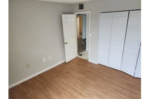 17530 NW 68th Ave APT C4012, Hialeah, FL 33015, Sold 10/11/24