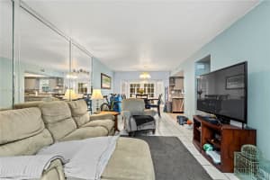 12378 SW 51st Pl, Cooper City, FL 33330, Sold 10/03/24