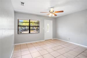 1432 NE 28th St, Pompano Beach, FL 33064, Sold 11/08/24