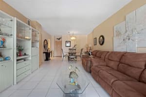 1965 S Ocean Dr #5m, Hallandale Beach, FL 33009, Sold 07/17/24