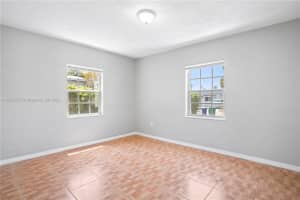 421 NW 106th St, Miami, FL 33150, Sold 11/07/24