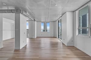 2275 Biscayne Blvd Apt 909, Miami, FL 33137, Sold 10/15/24