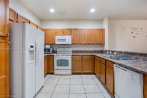 3192 NW 31st Terrace, Oakland Park, FL 33309, Sold 08/06/24