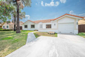 15327 SW 54th Ln, Miami, FL 33185, Sold 08/20/24