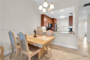 338 Bradstrom Cir a 201, Naples, FL 34113, Sold 09/26/24