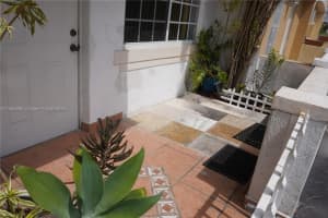 355 NW 109th Ave APT 612, Miami, FL 33172, Sold 06/26/24