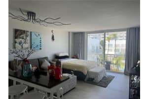 401 Ocean Dr, Miami Beach, FL 33139, Sold 09/03/24