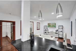536 14th St APT 110, Miami Beach, FL 33139, Sold 10/17/24