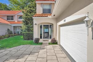 3990 Hyde Park Cir, Hollywood, FL 33021, Sold 11/15/24
