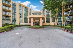 11780 SW 18th St Apt 225-2, Miami, FL 33175, Sold 07/26/24