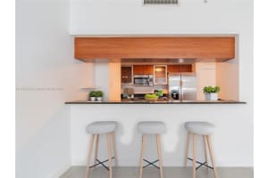 1800 N Bayshore Dr APT 512, Miami, FL 33132, Sold 09/11/24