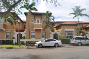 14712 SW 5th St, Pembroke Pines, FL 33027, Sold 08/08/24