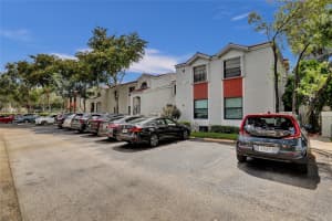 12078 NW 11th St, Pembroke Pines, FL 33026, Sold 08/26/24