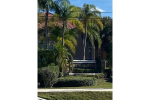 215 SW 117th Terrace, Pembroke Pines, FL 33025, Sold 10/28/24