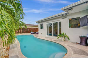 11631 NW 29th St, Sunrise, FL 33323, Sold 08/06/24