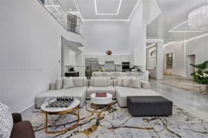 11099 Canary Island Ct, Plantation, FL 33324, Sold 07/25/24